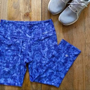 Eddie Bauer Patterned Crop Leggings Size Small
